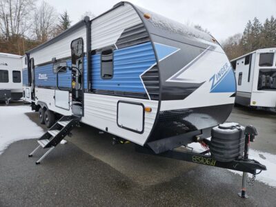 2025 Crossroads Zinger   RV, fully loaded with premium options, available at Poulsbo RV.
