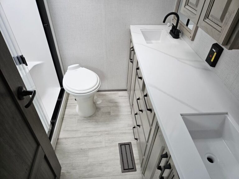 Keystone alpine Fifth Wheel