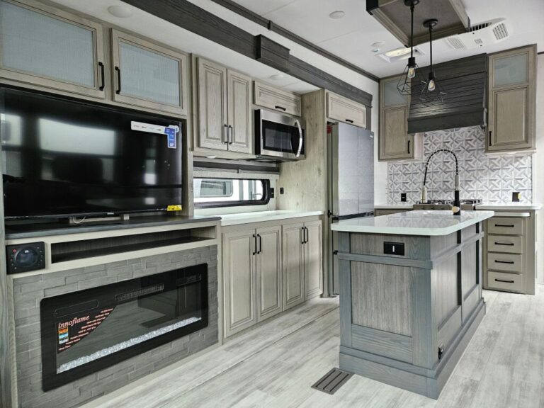 Keystone alpine Fifth Wheel