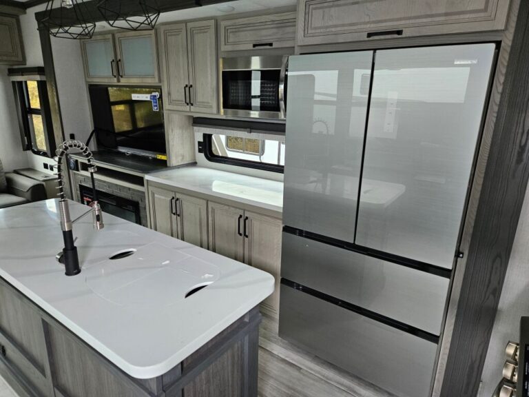 Keystone alpine Fifth Wheel