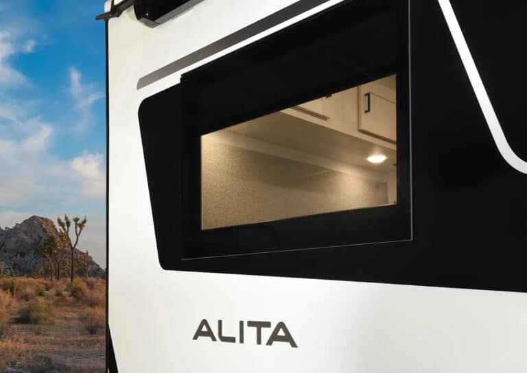 East to West Alita Class C Motorhome