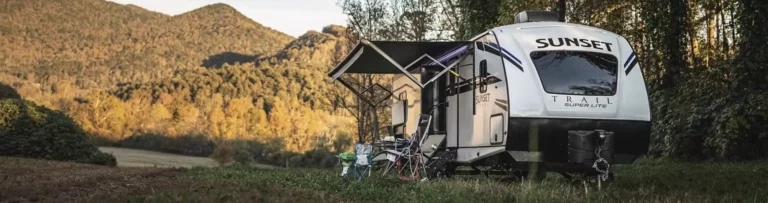 Travel trailer Specials